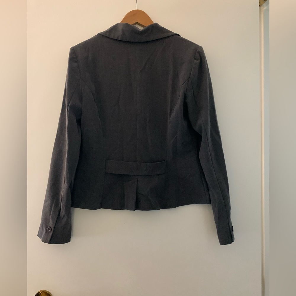 Gray blazer - Picture 3 of 3